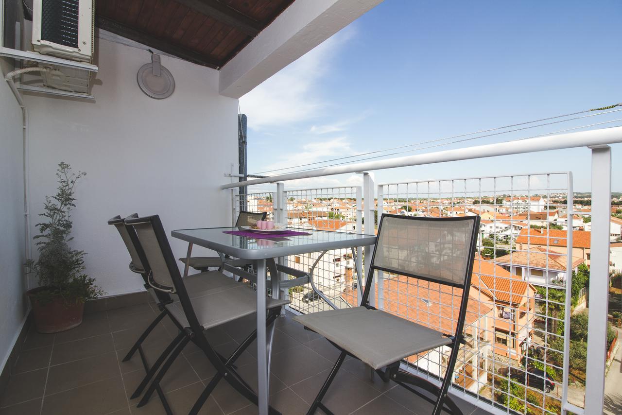 Ferienwohnung Apartman Nicole Zadar Exterior foto