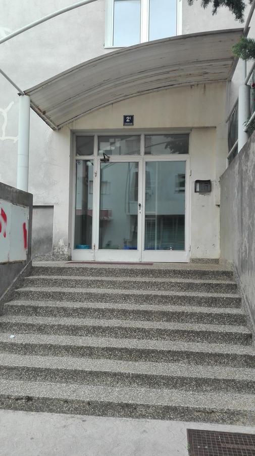 Ferienwohnung Apartman Nicole Zadar Exterior foto