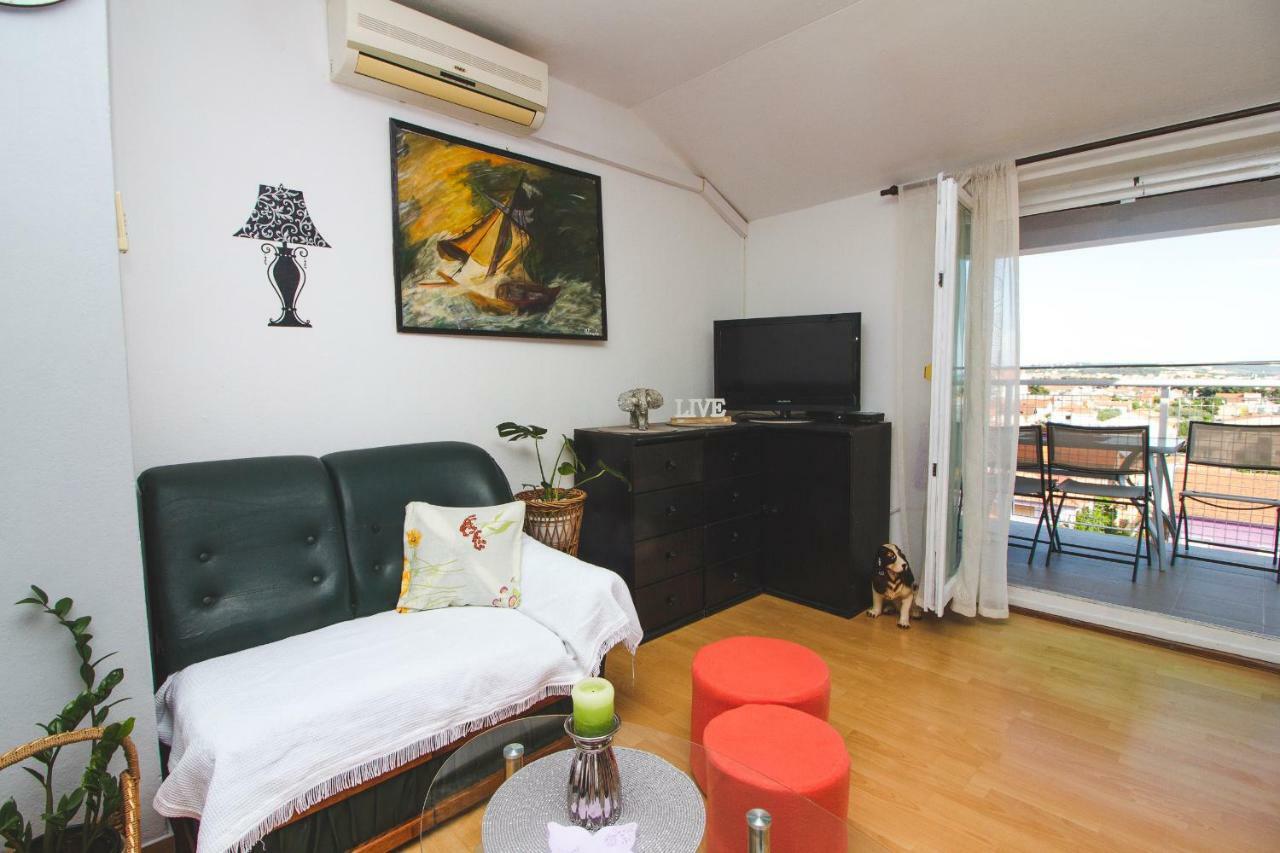 Ferienwohnung Apartman Nicole Zadar Exterior foto